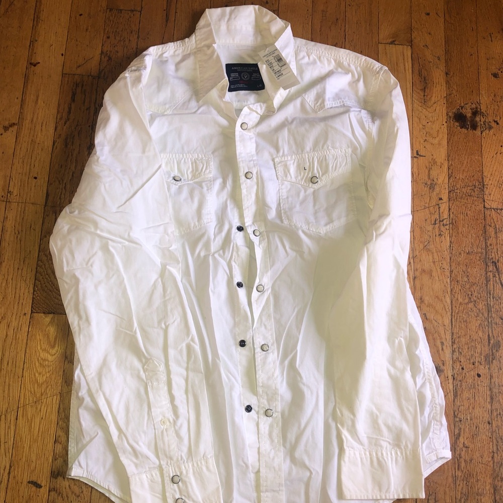 Large American Eagle 🦅 Button Down 🔥